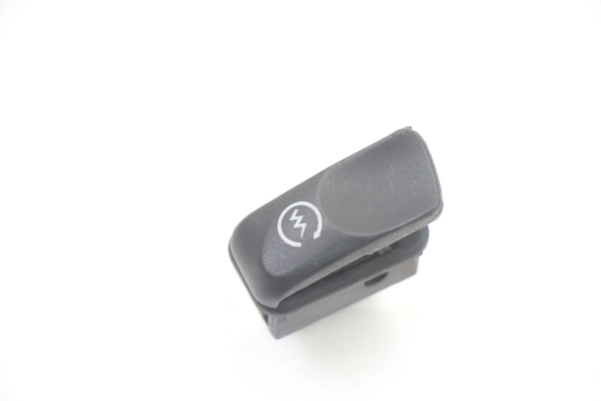 photo de COMMODO DEMARREUR PIAGGIO MP3 500 (2014 - 2017) - Vue principale