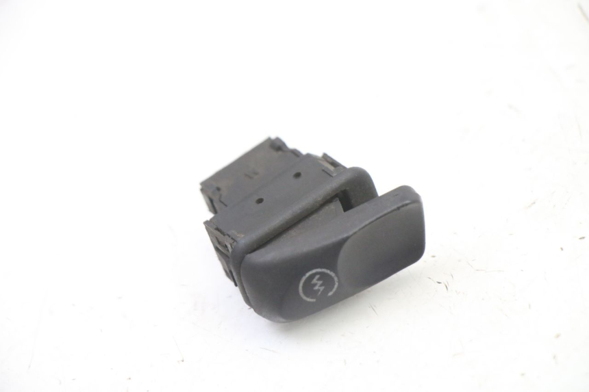 photo de COMMODO DEMARREUR PIAGGIO MP3 500 (2011 - 2015) - Détail de la pièce