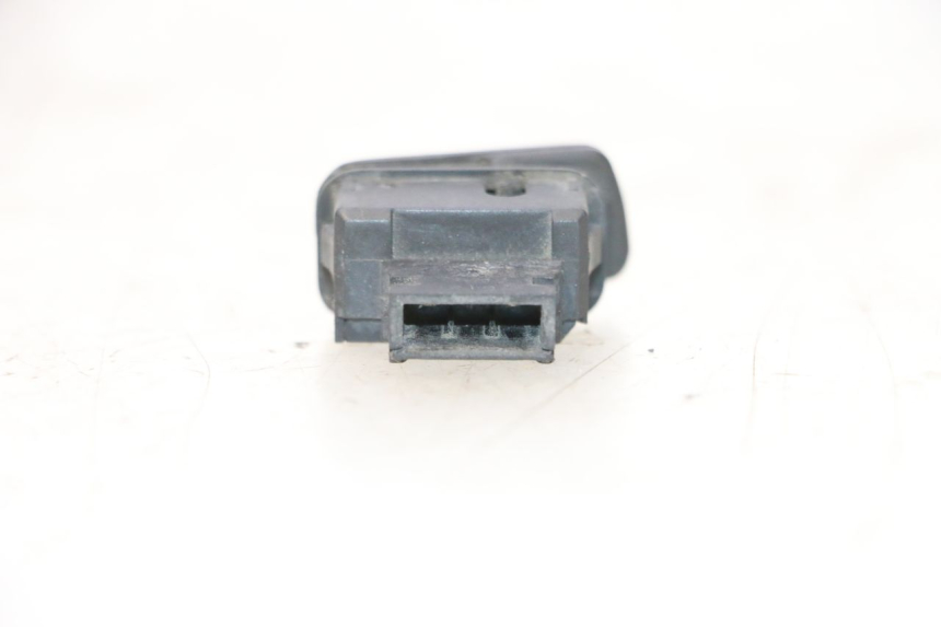 photo de COMMODO DEMARREUR PIAGGIO MP3 RL 250 (2006 - 2010) - Détail de la pièce