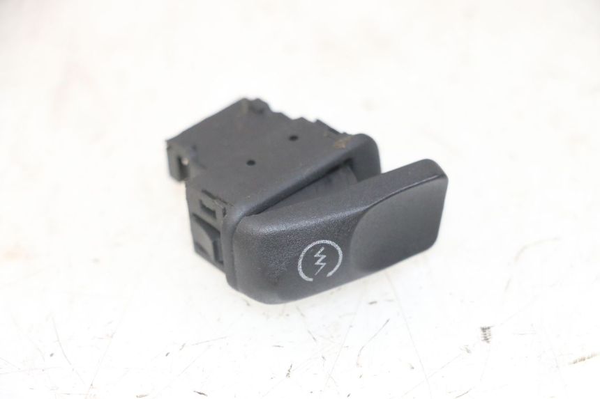 photo de COMMODO DEMARREUR PIAGGIO NEW TYPHOON 50 (2018 - 2021) - Autre angle de vue