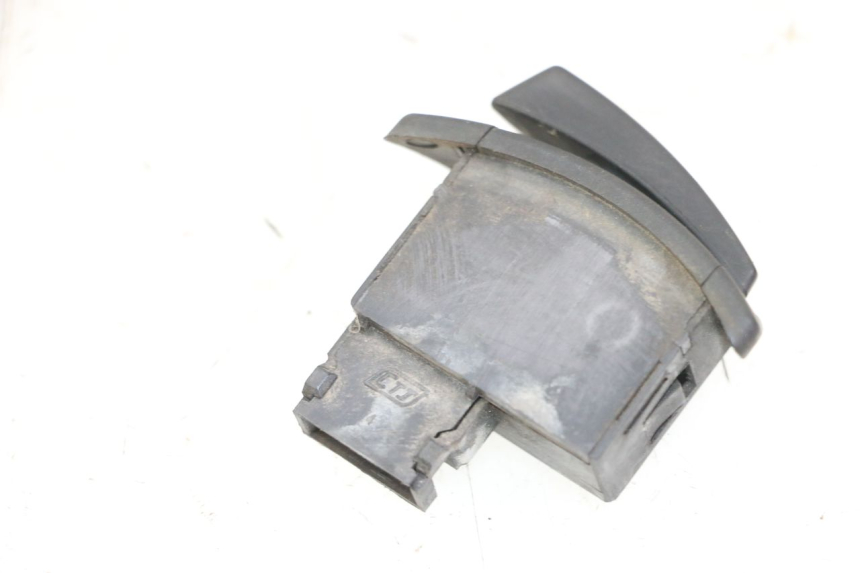 photo de COMMODO DEMARREUR PEUGEOT BELVILLE 125 (2017 - 2021) - Détail de la pièce