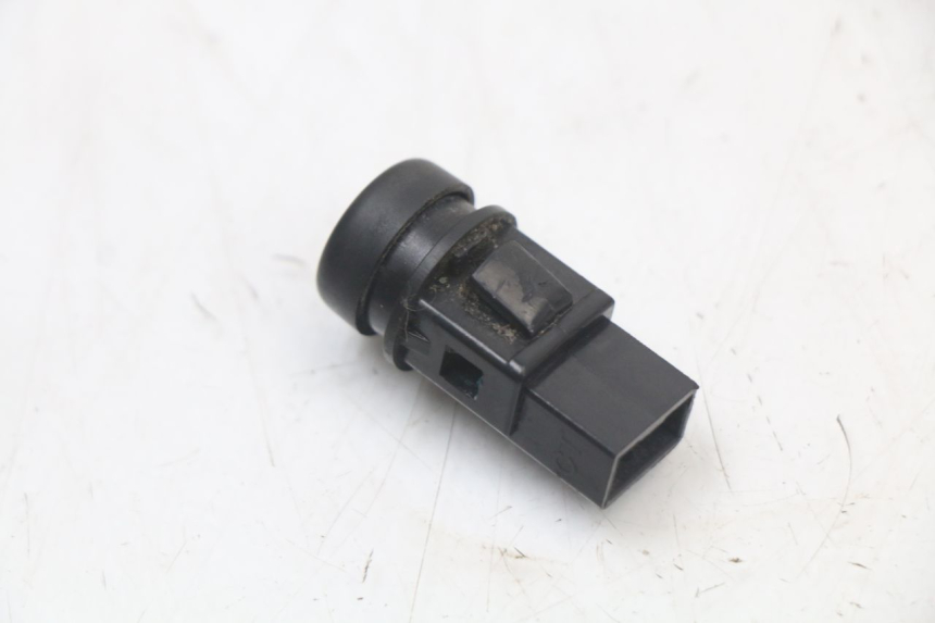 photo de COMMODO DEMARREUR PIAGGIO TYPHOON 50 (2000 - 2009) - Zoom état d’usage