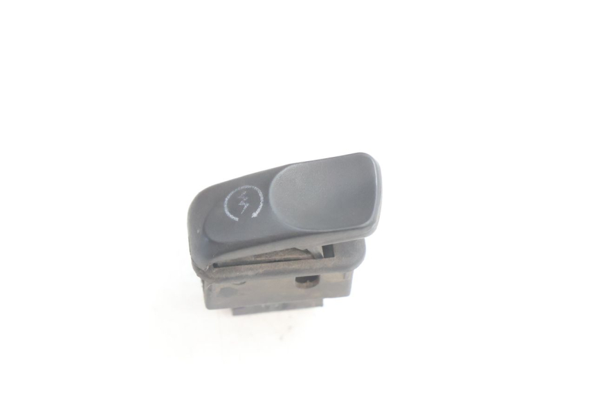 photo de COMMODO DEMARREUR PIAGGIO VESPA S 2T 50 (2007 - 2014) - Vue principale