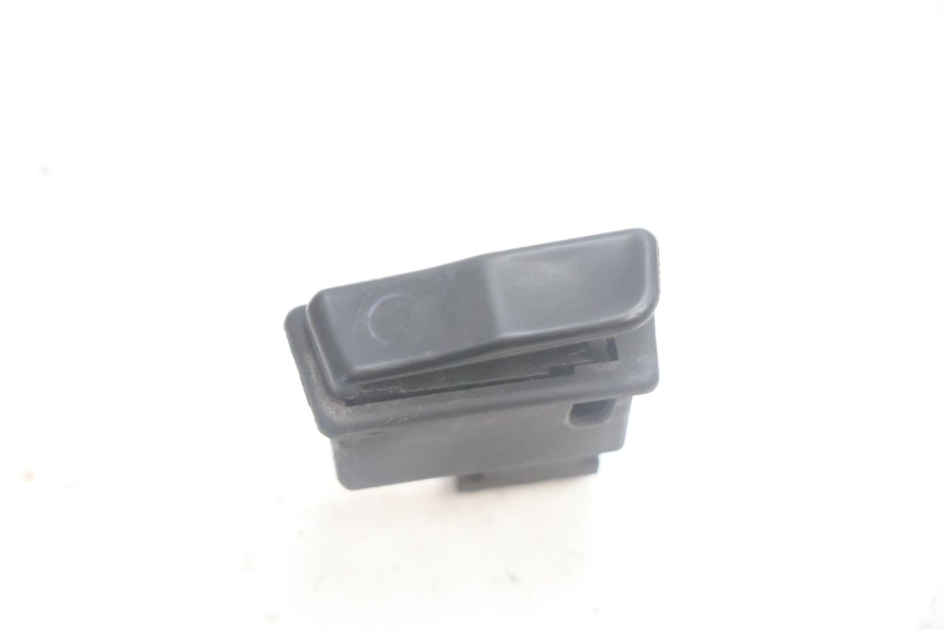 photo de COMMODO DEMARREUR YAMAHA XMAX X-MAX 125 (2006 - 2009) - Vue principale