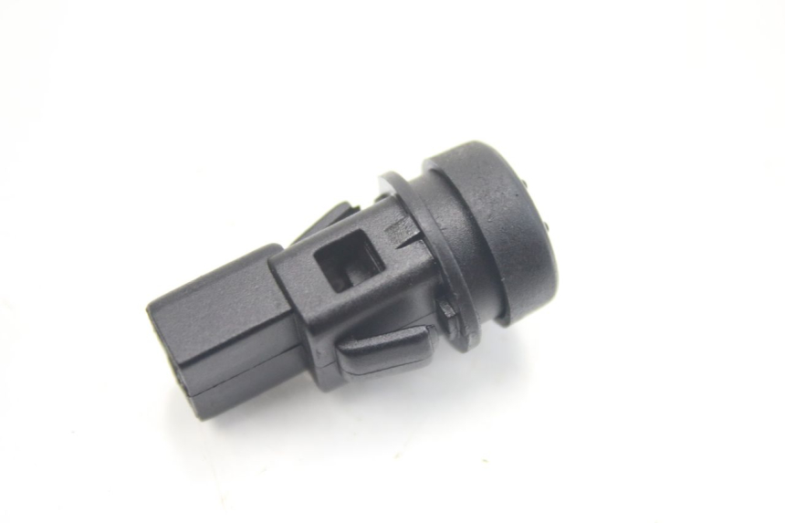 photo de COMMODO DEMARREUR PIAGGIO X9 EVOLUTION 125 (2003 - 2007) - Détail de la pièce