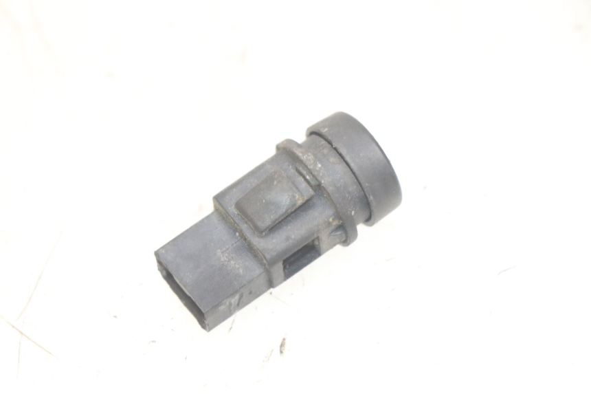 photo de COMMODO DEMARREUR PIAGGIO XEVO - X EVO 125 (2007 - 2017) - Détail de la pièce