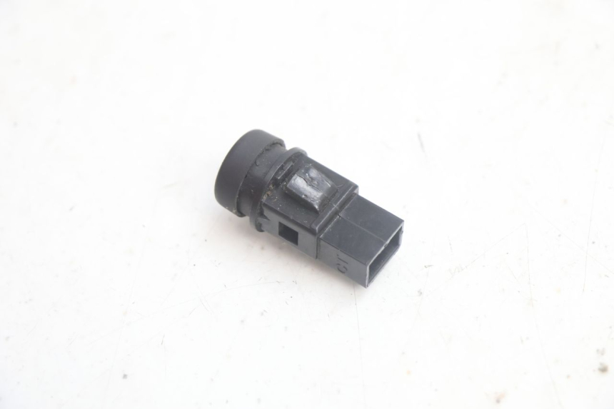 photo de COMMODO DEMARREUR PIAGGIO ZIP IGET 4T 50 (2021 - 2023) - Zoom état d’usage
