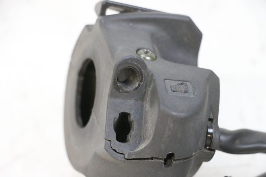 photo de COMMODO DROIT ADIVA AD3 300 (2014 - 2020) - Gros plan technique