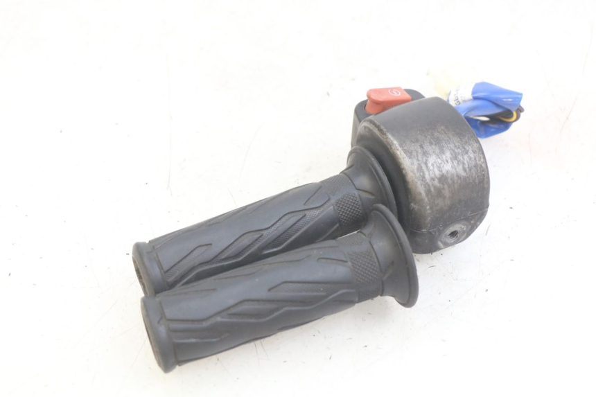 photo de COMMODO DROIT KYMCO AGILITY 16+ 4T 50 (2018 - 2023) - État de surface