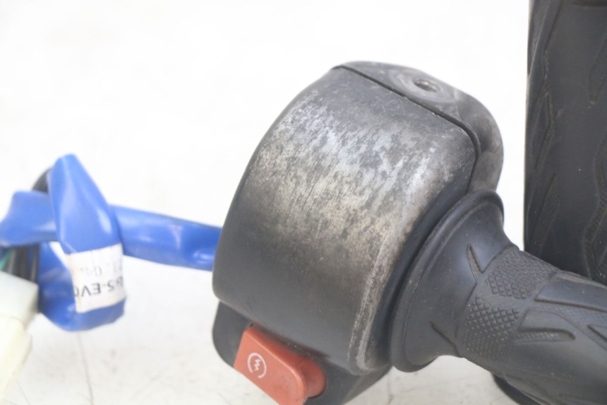 photo de COMMODO DROIT KYMCO AGILITY 16+ 4T 50 (2018 - 2023) - Pièce contrôlée