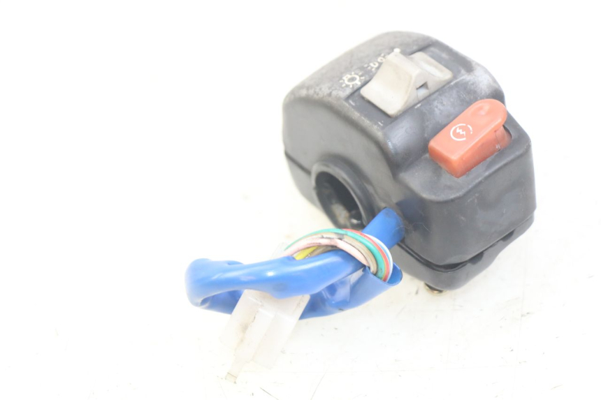 photo de COMMODO DROIT KYMCO AGILITY 4T 50 (2005 - 2018) - Autre angle de vue