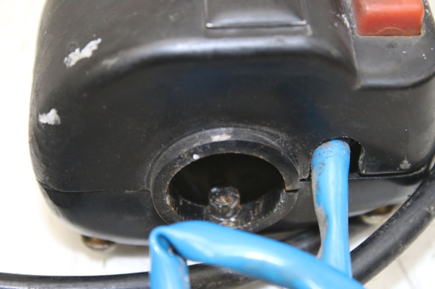 photo de COMMODO DROIT KYMCO AGILITY 4T 50 (2005 - 2018) - Zoom état d’usage