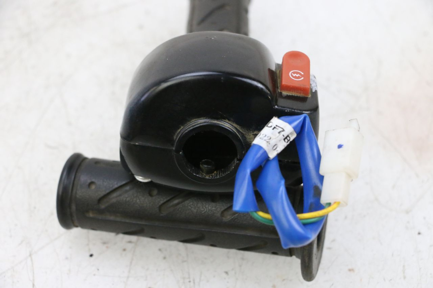 photo de COMMODO DROIT KYMCO AGILITY 4T 50 (2018 - 2022) - Détail de la pièce