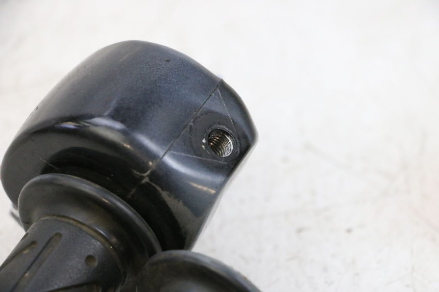 photo de COMMODO DROIT KYMCO AGILITY 4T 50 (2018 - 2022) - Pièce contrôlée