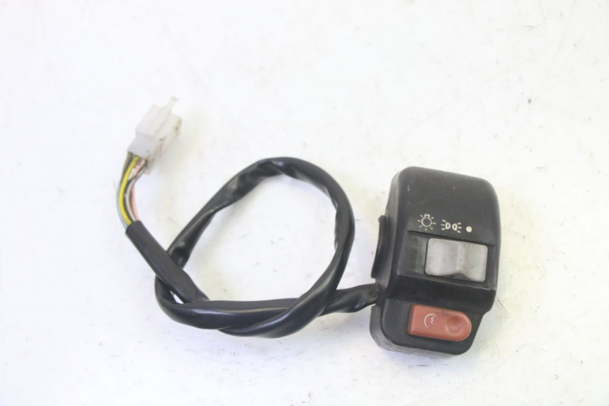 photo de COMMODO DROIT KYMCO AGILITY NAKED RENOUVO 2T 50 (2011 - 2018) - Vue principale