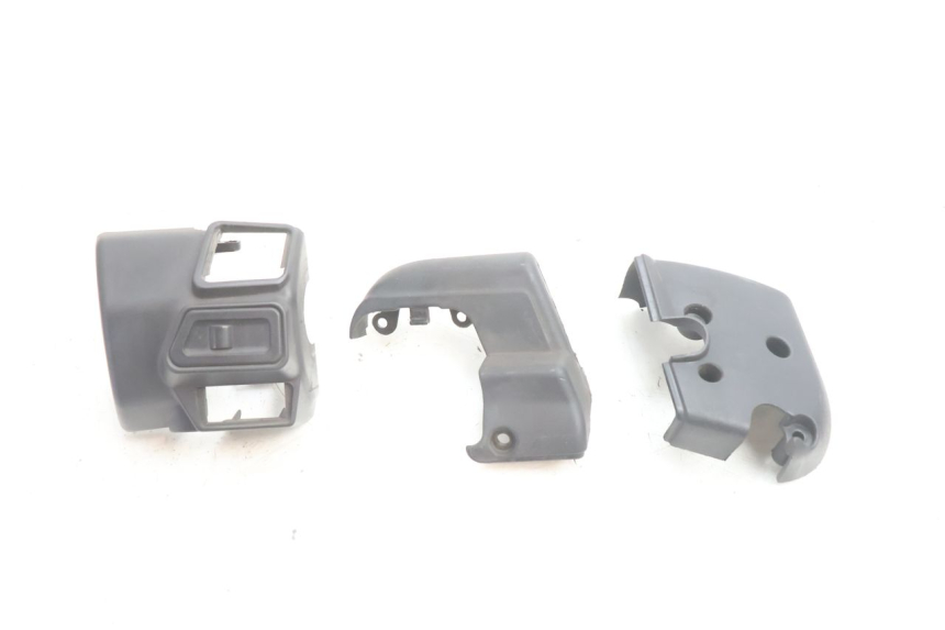 photo de COMMODO DROIT APRILIA ATLANTIC S 125 (2010 - 2013) - Vue principale