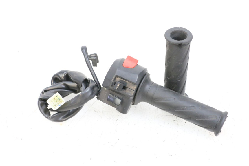 photo de COMMODO DROIT MAG POWER BOMBERS 4T 50 (2016 - 2026) - Pièce contrôlée