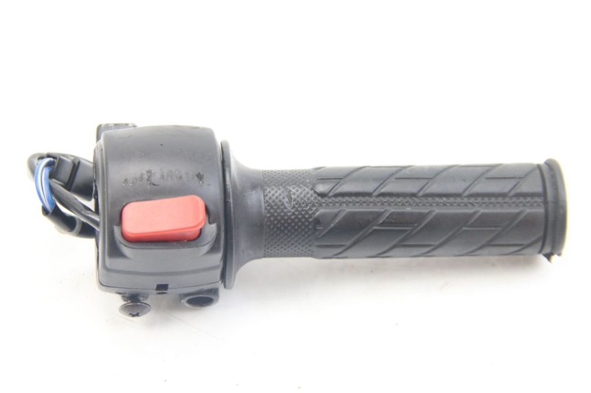 photo de COMMODO DROIT MBK BOOSTER NEXT GENERATION 50 (2004 - 2007) - Vue principale