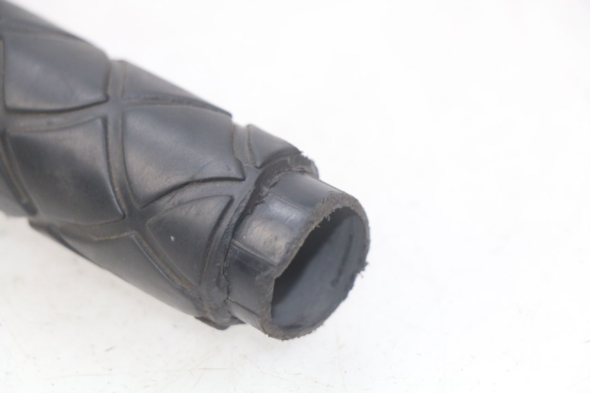 photo de COMMODO DROIT YAMAHA BW'S 50 (1999 - 2003) - Points de fixation