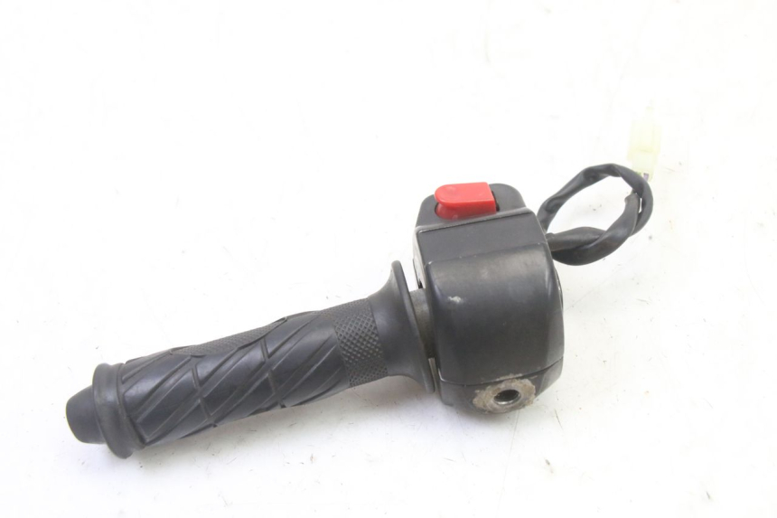 photo de COMMODO DROIT ORCAL CAVARO 4T 50 (2019 - 2023) - Autre angle de vue