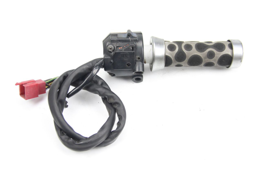 photo de COMMODO DROIT HONDA CBR F SC21 1000 (1986 - 1992) - Détail de la pièce