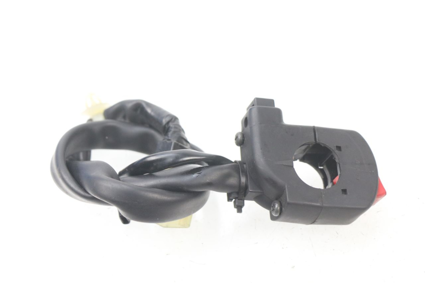 photo de COMMODO DROIT HONDA CBR RR FIREBLADE 1000 (2006 - 2007) - Zoom état d’usage