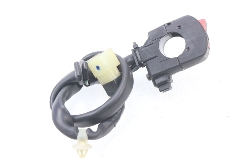 photo de COMMODO DROIT HONDA CBR RR FIREBLADE 1000 (2006 - 2007) - Autre angle de vue