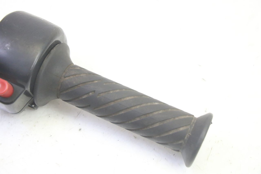 photo de COMMODO DROIT SYM CROX 4T 50 (2016 - 2023) - Zoom état d’usage