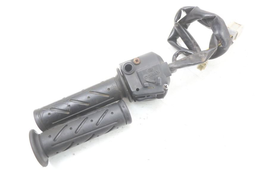 photo de COMMODO DROIT KYMCO DINK 4T 50 (2007 - 2018) - Autre angle de vue