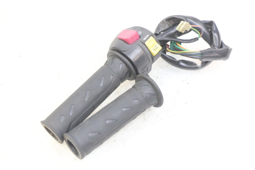 photo de COMMODO DROIT KYMCO DOWNTOWN ABS 125 (2015 - 2017) - Vue d’ensemble