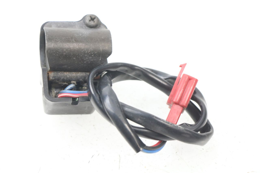 photo de COMMODO DROIT YAMAHA DTR DT-R 125 (1989 - 2004) - Autre angle de vue