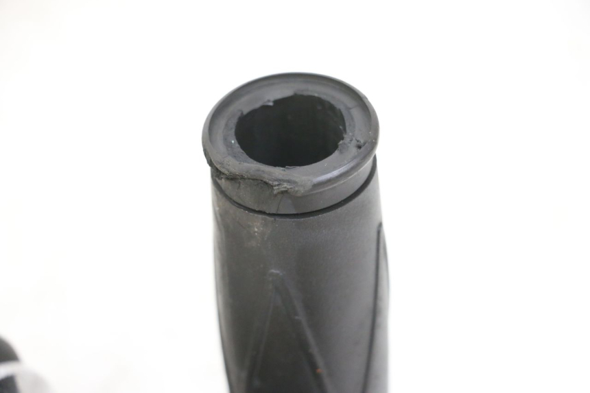 photo de COMMODO DROIT EUROCKA RETRO 50 (2007 - 2014) - Points de fixation