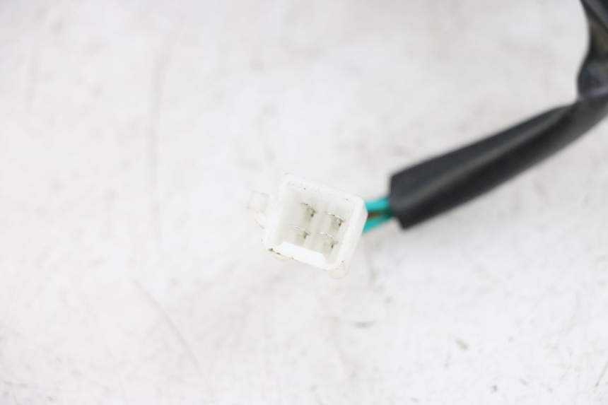 photo de COMMODO DROIT JM MOTORS EVOLIS 4T 50 (2018 - 2022) - Zoom état d’usage