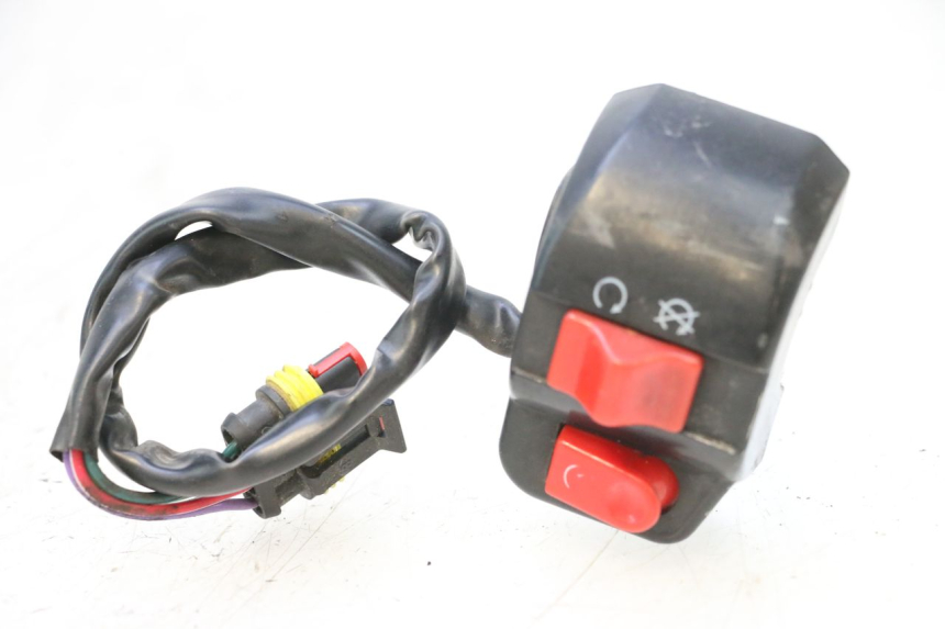 photo de COMMODO DROIT KEEWAY F-ACT FACT EVO 50 (2020 - 2026) - Vue principale
