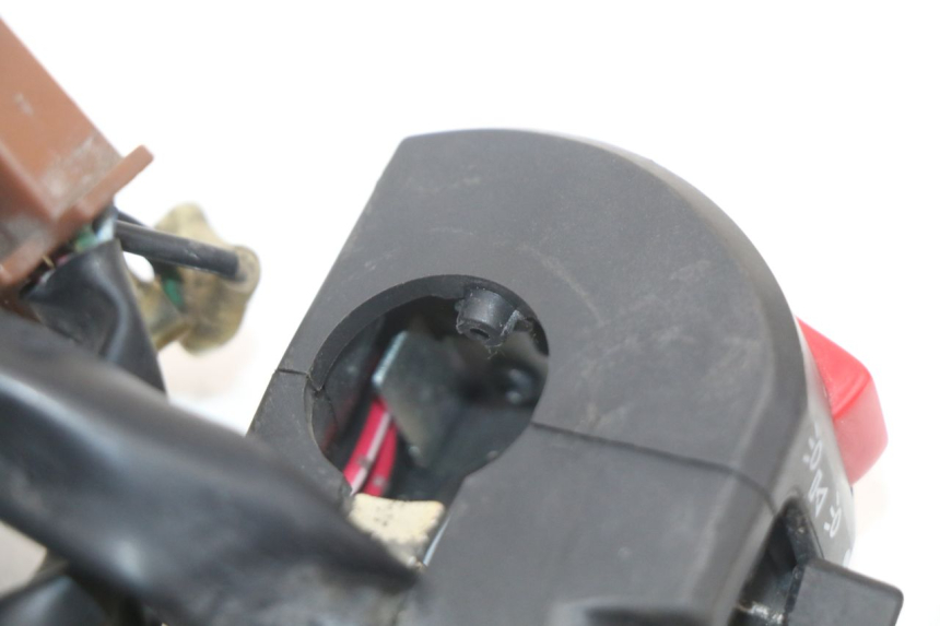 photo de COMMODO DROIT YAMAHA FJR ABS 1300 (2006 - 2012) - Vue d’ensemble