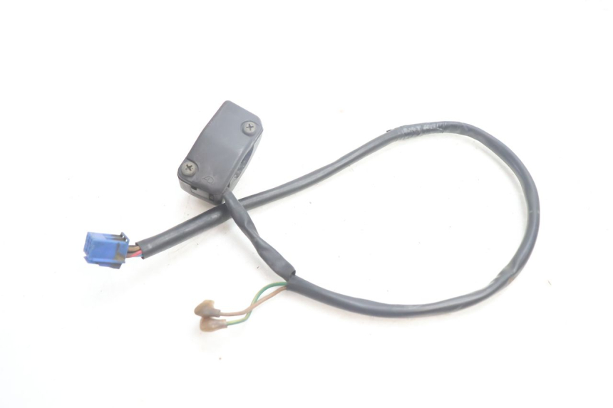 photo de COMMODO DROIT YAMAHA FJR 1300 (2001 - 2005) - Autre angle de vue
