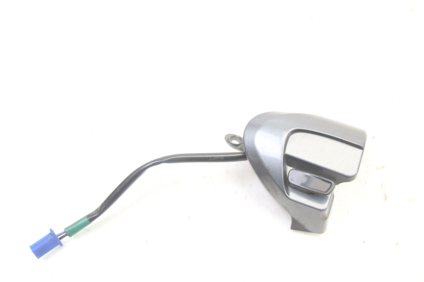 photo de COMMODO DROIT MBK FLAME X 125 (2007 - 2016) - Vue principale