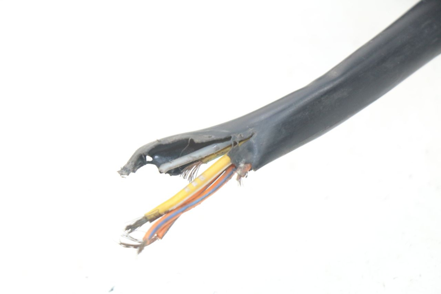 photo de COMMODO DROIT SUZUKI GSX-R GSXR 600 (2001 - 2003) - Gros plan technique