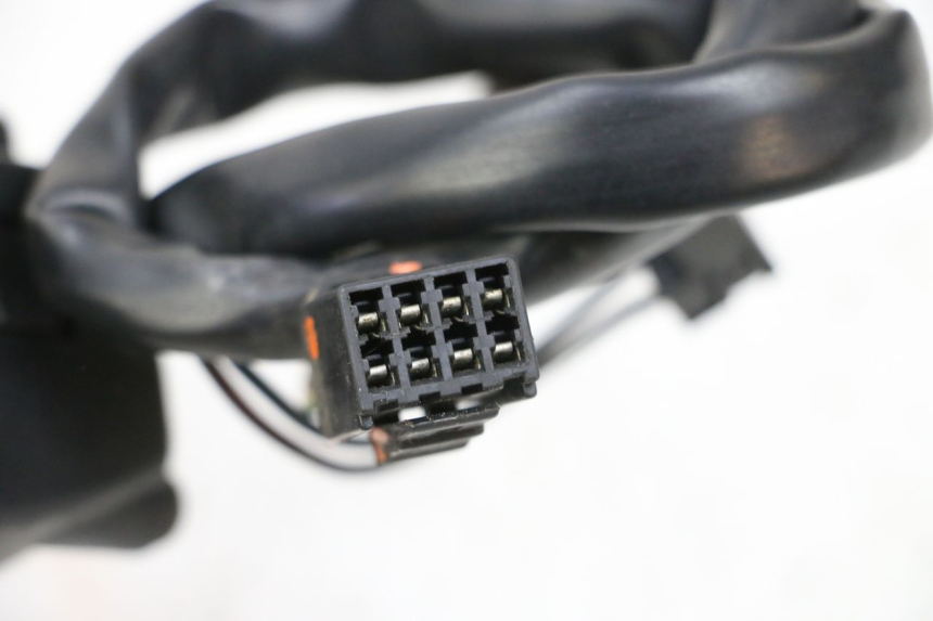 photo de COMMODO DROIT SUZUKI GSXR GSX-R 1000 (2003 - 2004) - Pièce contrôlée