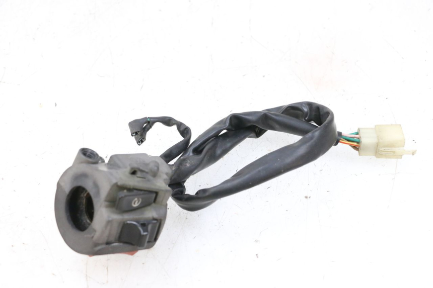 photo de COMMODO DROIT JM MOTORS GTS 125 (2015 - 2019) - Autre angle de vue