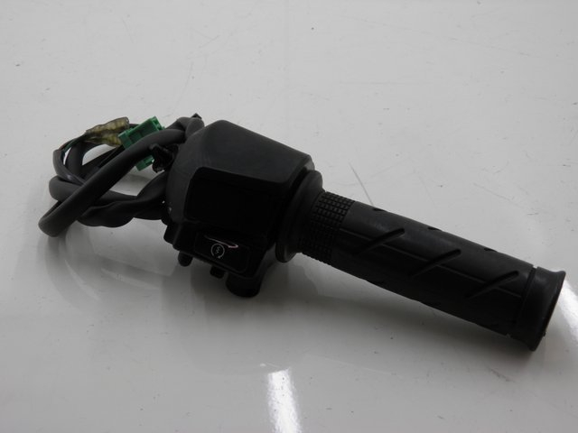 photo de COMMODO DROIT HONDA FES S-WING SWING 125 (2007 - 2015) - Vue principale