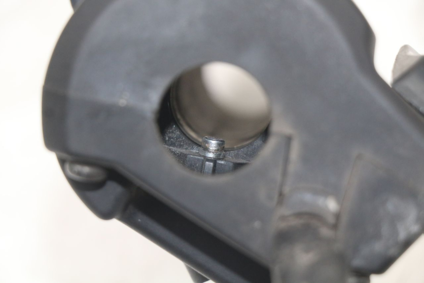 photo de COMMODO DROIT HONDA PCX (JF28) 125 (2009 - 2011) - Vue d’ensemble