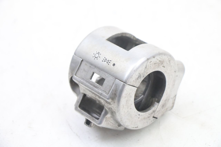 photo de COMMODO DROIT HONDA VT C2 SHADOW 750 (1997 - 2001) - Vue principale