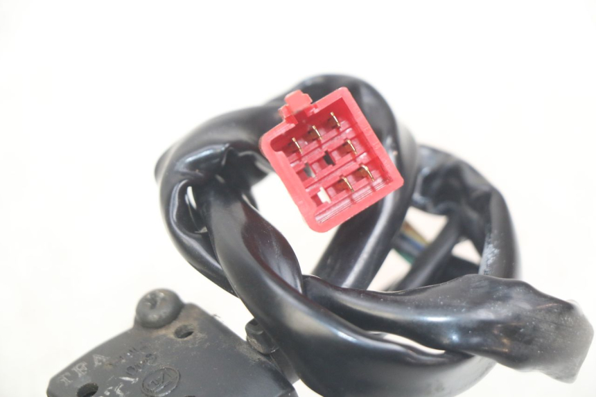 photo de COMMODO DROIT SYM JET SPORT XR 50 (2006 - 2015) - Autre angle de vue