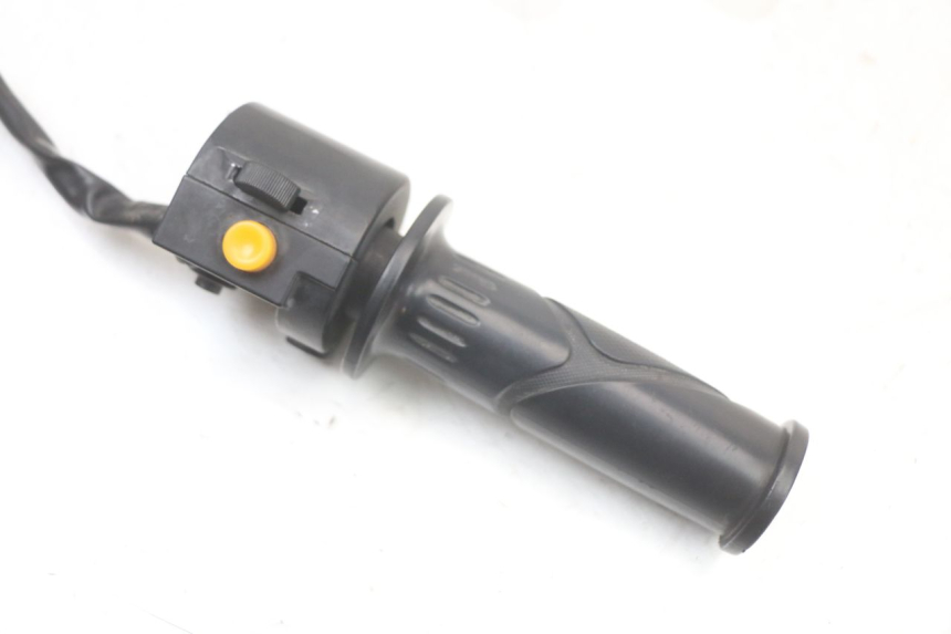 photo de COMMODO DROIT JM MOTORS OLDIES 4T 50 (2010 - 2020) - Détail de la pièce