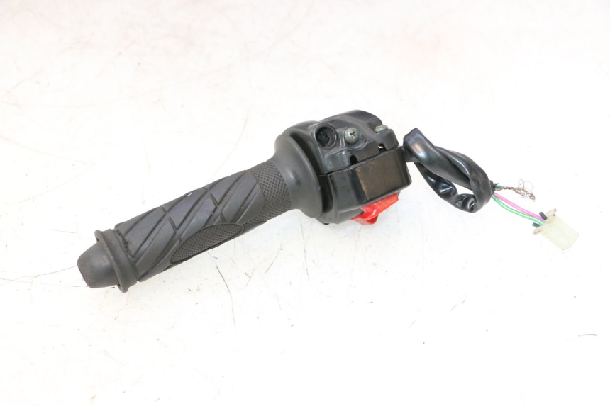 photo de COMMODO DROIT RIDE JUMP 2T 50 (2012 - 2017) - Autre angle de vue