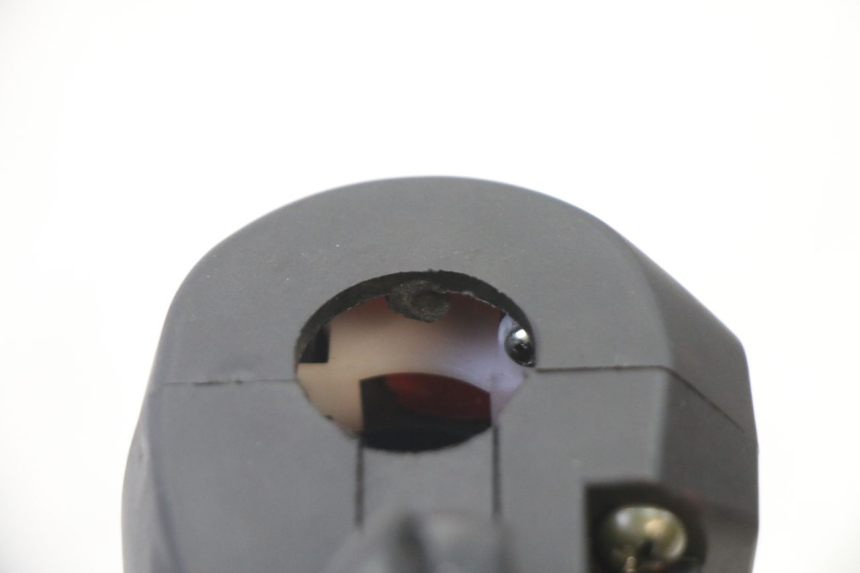 photo de COMMODO DROIT KIDEN KD125-G 125 (2018 - 2022) - Points de fixation