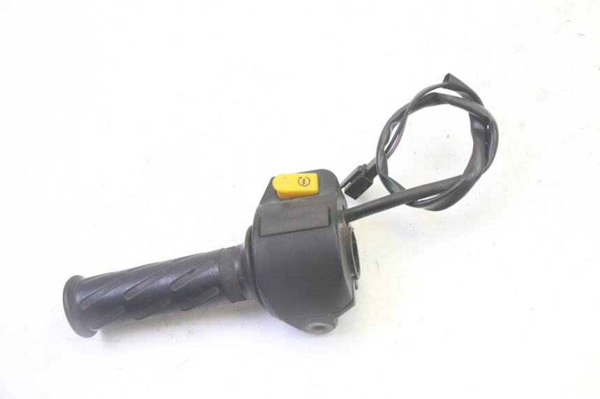 photo de COMMODO DROIT PEUGEOT KISBEE 2T 50 (2010 - 2017) - Autre angle de vue