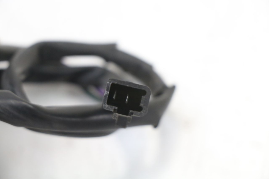 photo de COMMODO DROIT PEUGEOT KISBEE 4T 50 (2010 - 2017) - Vue d’ensemble