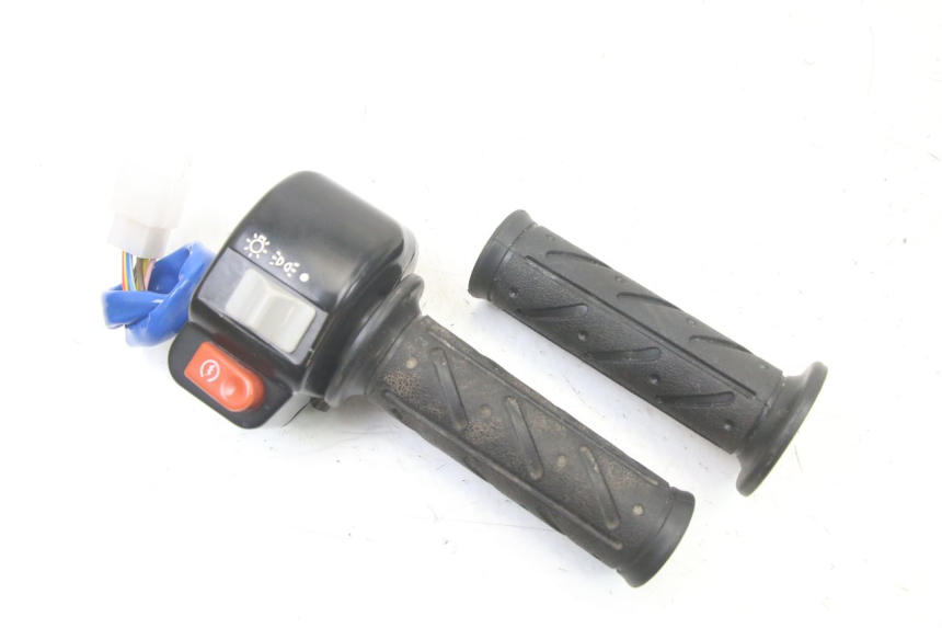 photo de COMMODO DROIT KYMCO AGILITY 4T 50 (2005 - 2018) - Vue principale